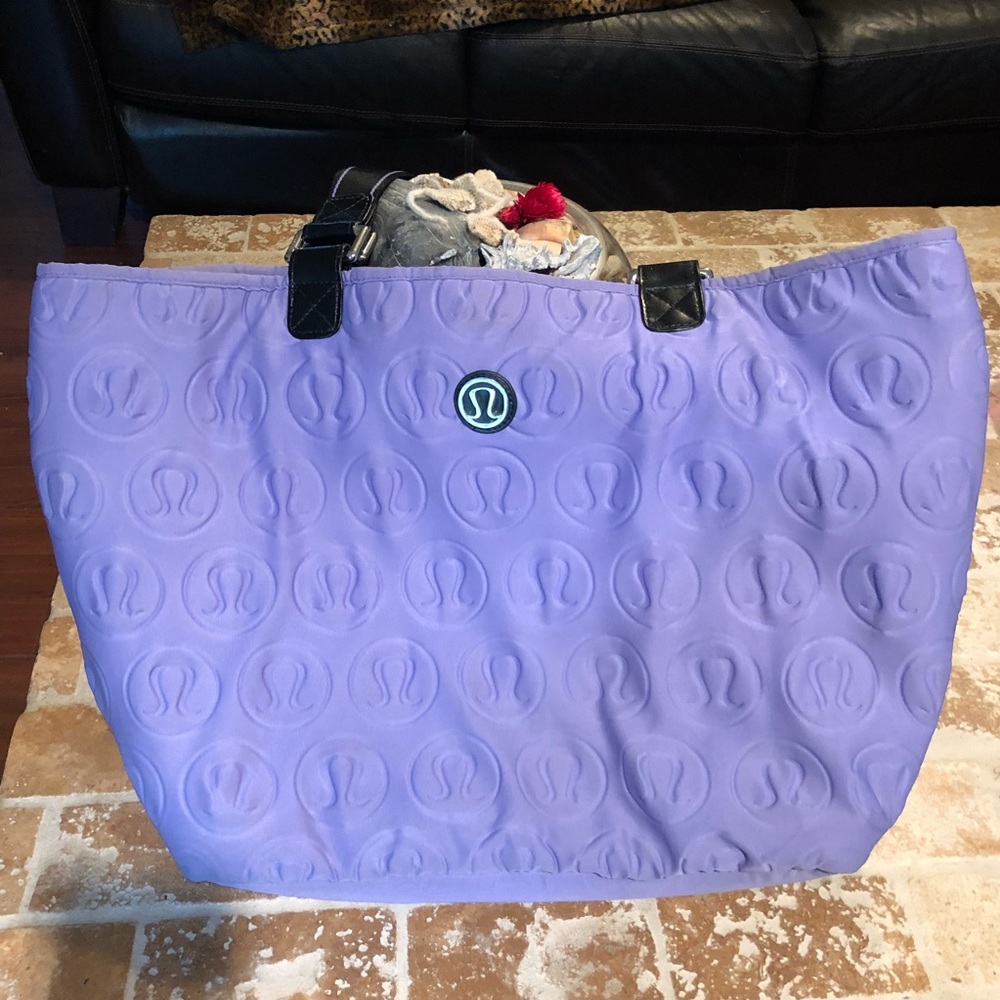 Lululemon pre-owned big bag